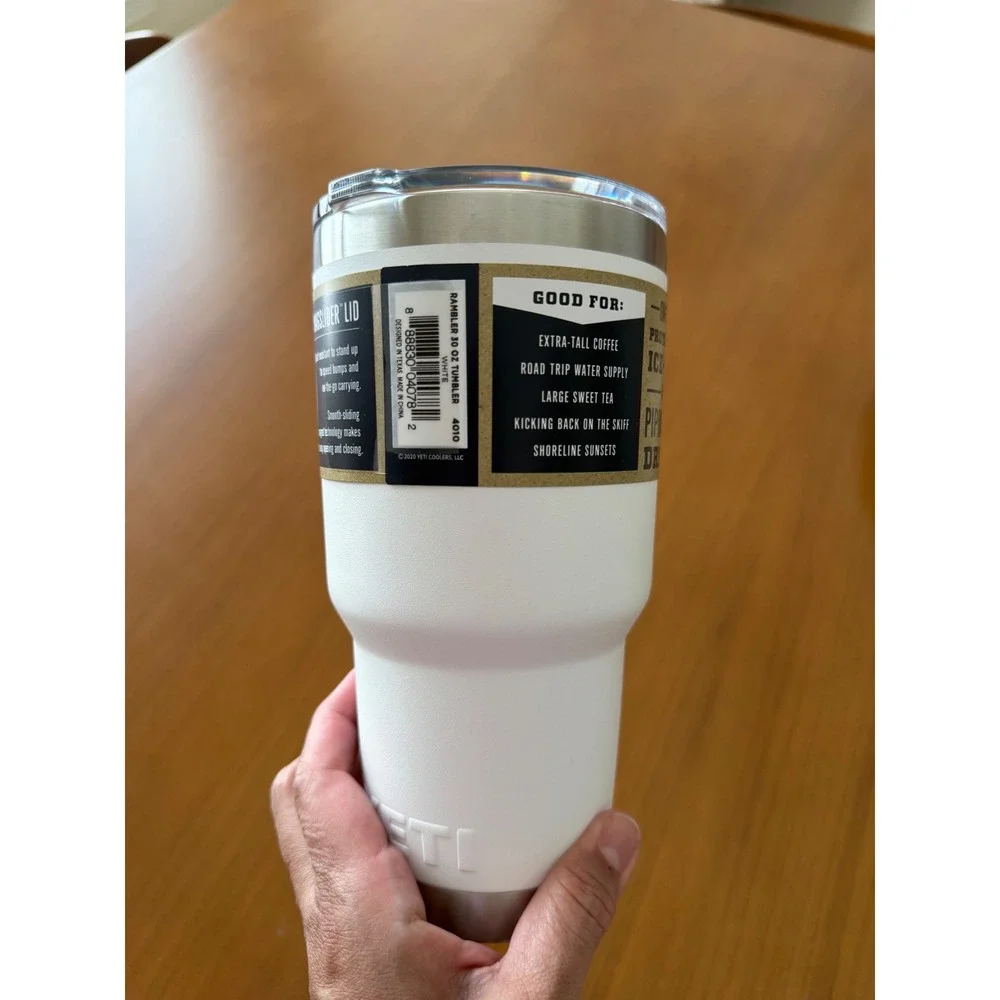 YETI Rambler 30 oz Tumbler White Stainless Steel Vacuum Insulated MagSlider Lid
